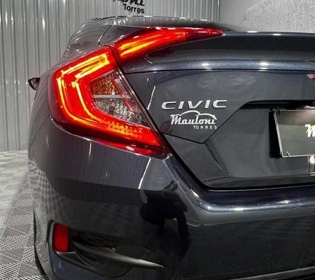 imagem-https://www.socarrao.com.br/sc-vehicle-images-prod/3062912/1789237058203-8351272_14_B_bb807e6122.jpeg
