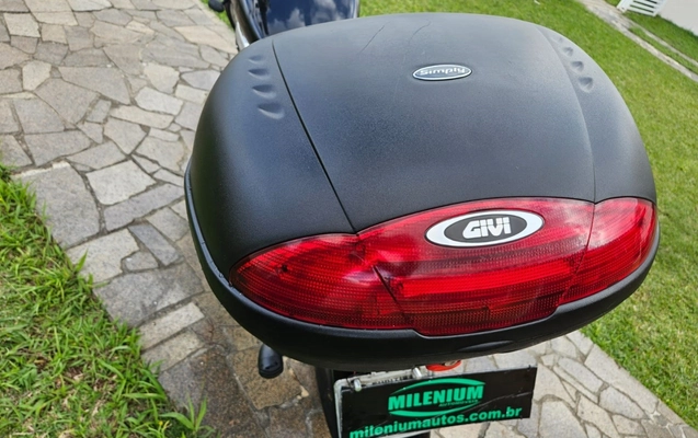 imagem-https://www.socarrao.com.br/sc-vehicle-images-prod/3063071/1785951121043-4_114250.jpg