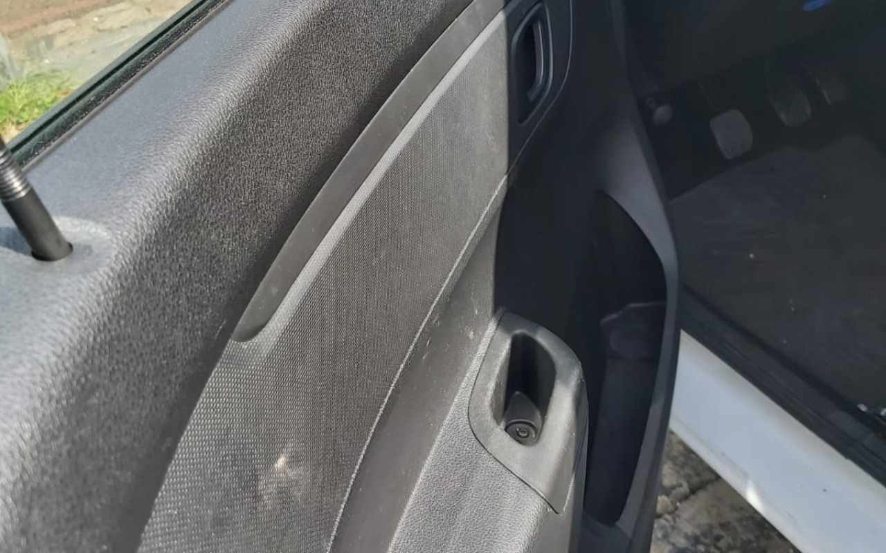 imagem-https://www.socarrao.com.br/sc-vehicle-images-prod/3063087/1785951170469-V2hhdHNBcHAgSW1hZ2UgMjAyNi0wOC0wNCBhdCAxOS4zMy4wNSAoNikuanBlZw.jpeg