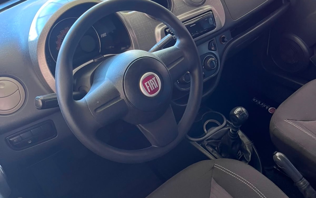 imagem-https://www.socarrao.com.br/sc-vehicle-images-prod/3063113/1785951366509-QkJFODI2NDEtNjE5Qi00RDhBLThFMTItNjBFNTI5MUQxMzY5LmpwZWc.jpeg
