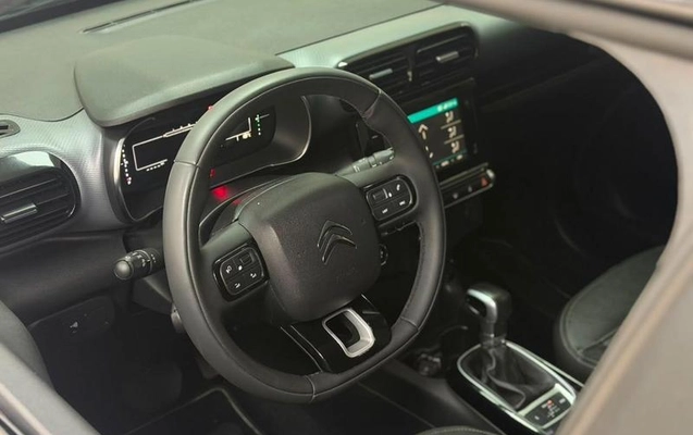imagem-https://www.socarrao.com.br/sc-vehicle-images-prod/3063279/1789644672991-8276971_32_B_44ac96258b.jpeg