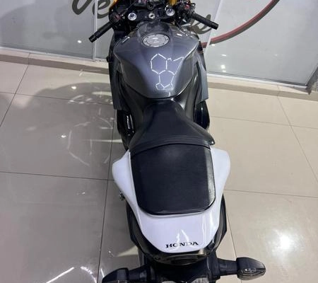 imagem-https://www.socarrao.com.br/sc-vehicle-images-prod/3063368/1787340430422-8195071_6_B_881b8c3b04.jpeg