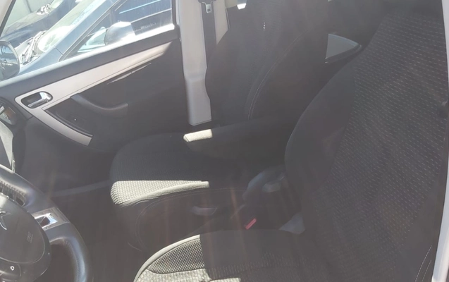 imagem-https://www.socarrao.com.br/sc-vehicle-images-prod/3063370/1785951935321-V2hhdHNBcHAgSW1hZ2UgMjAyNi0wNy0wOSBhdCAyMS4yMy4xNyAoMTYpLmpwZWc.jpeg