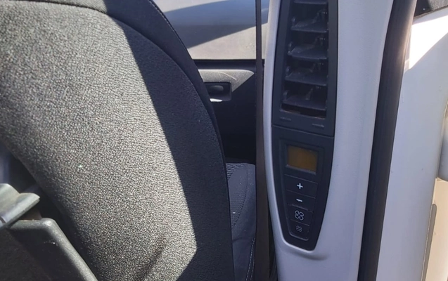 imagem-https://www.socarrao.com.br/sc-vehicle-images-prod/3063370/1785951935608-V2hhdHNBcHAgSW1hZ2UgMjAyNi0wNy0wOSBhdCAyMS4yMy4xNyAoMTMpLmpwZWc.jpeg