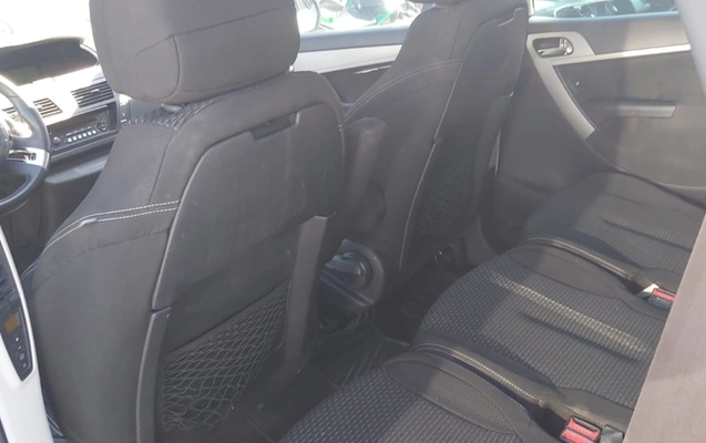 imagem-https://www.socarrao.com.br/sc-vehicle-images-prod/3063370/1785951935850-V2hhdHNBcHAgSW1hZ2UgMjAyNi0wNy0wOSBhdCAyMS4yMy4xNyAoMTEpLmpwZWc.jpeg