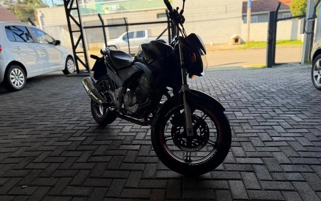 imagem-https://www.socarrao.com.br/sc-vehicle-images-prod/3063392/1789129851650-8323745_2_B_812bf819e3.jpeg