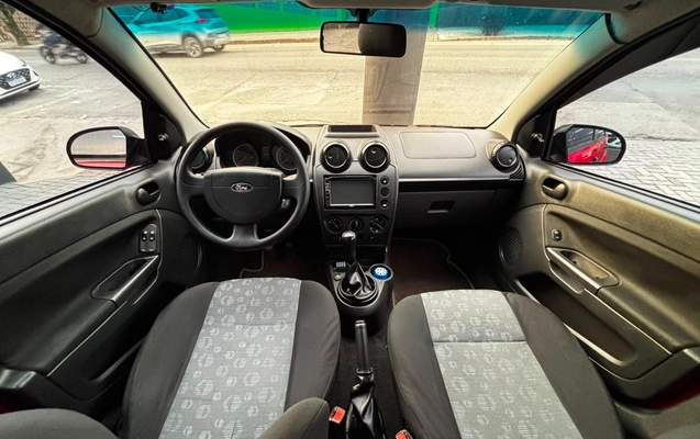 imagem-https://www.socarrao.com.br/sc-vehicle-images-prod/3063470/1785952210563-fa3a02a2-f647-12ae-4693-3a22e5341b92.jpg
