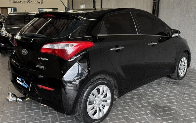 imagem-https://www.socarrao.com.br/sc-vehicle-images-prod/3063501/1789392784220-8327808_10_B_8975680bc2.jpeg