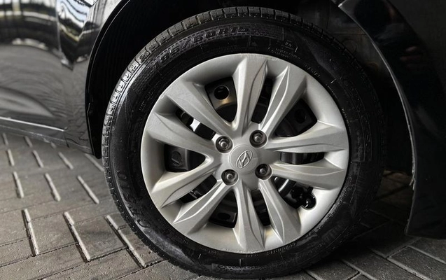 imagem-https://www.socarrao.com.br/sc-vehicle-images-prod/3063501/1789392784221-8327808_14_B_95f56d9f62.jpeg