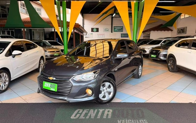 imagem-https://www.socarrao.com.br/sc-vehicle-images-prod/3063749/1789669903145-8289555_3_B_96a2c10579.jpeg