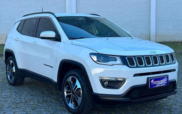 imagem-https://www.socarrao.com.br/sc-vehicle-images-prod/3063768/1788011837497-8351400_22_B_501e5889e5.jpeg