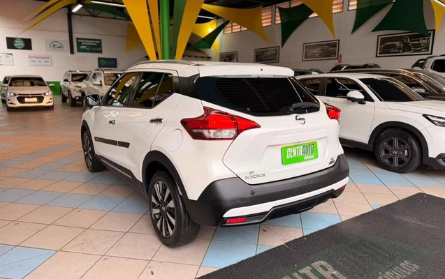 imagem-https://www.socarrao.com.br/sc-vehicle-images-prod/3063785/1789675285557-8280002_1_B_39056b72a4.jpeg