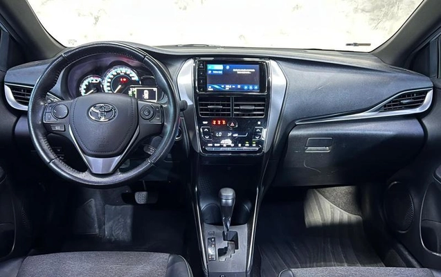 imagem-https://www.socarrao.com.br/sc-vehicle-images-prod/3063863/1787771414453-8200001_12_B_15de388ebf.jpeg