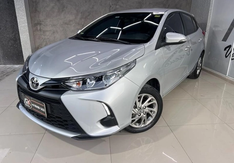 Toyota Yaris 2023 Prata — foto 1 de 3