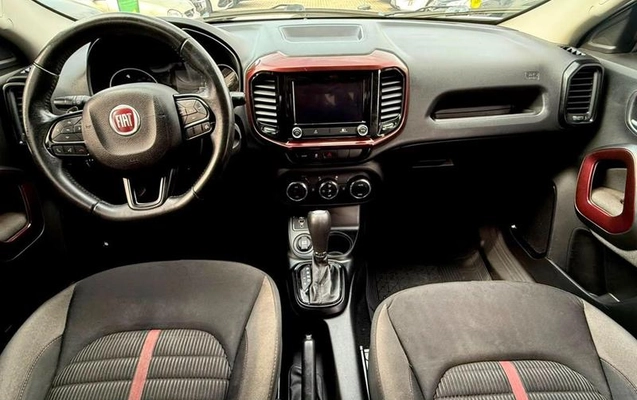 imagem-https://www.socarrao.com.br/sc-vehicle-images-prod/3063939/1789664272151-8351249_12_B_a94682d496.jpeg