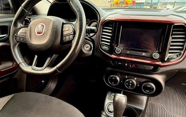 imagem-https://www.socarrao.com.br/sc-vehicle-images-prod/3063939/1789664272154-8351249_13_B_bf705d5016.jpeg