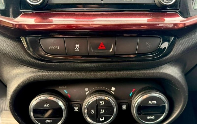 imagem-https://www.socarrao.com.br/sc-vehicle-images-prod/3063939/1789664272159-8351249_7_B_34c940fa7d.jpeg
