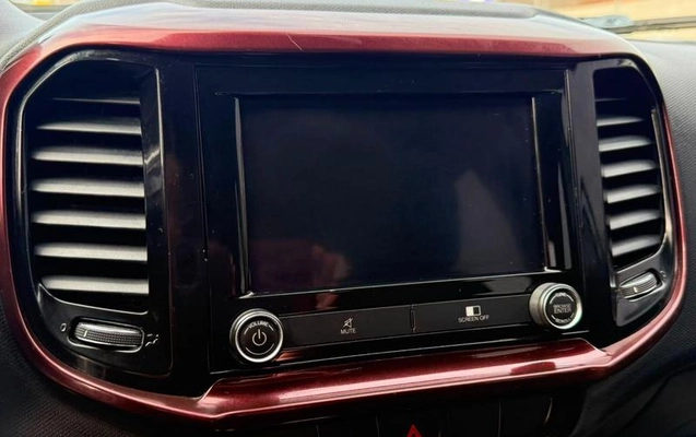 imagem-https://www.socarrao.com.br/sc-vehicle-images-prod/3063939/1789664272161-8351249_3_B_13686b8570.jpeg
