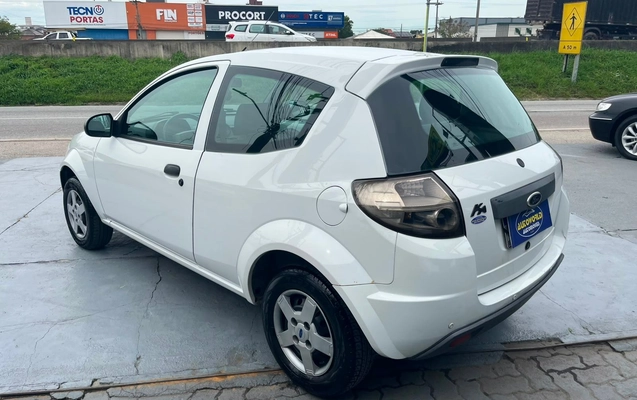imagem-https://www.socarrao.com.br/sc-vehicle-images-prod/3064262/1787927934985-dedeb95130074a2f8eb96469412ffdd5_1786028255977.jpg
