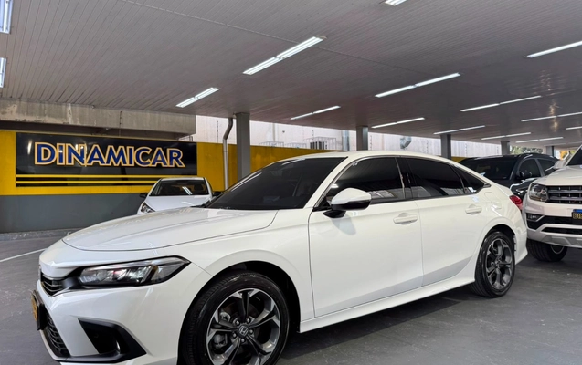 imagem-https://www.socarrao.com.br/sc-vehicle-images-prod/3064319/1785954308534-OC5qcGVn.jpeg