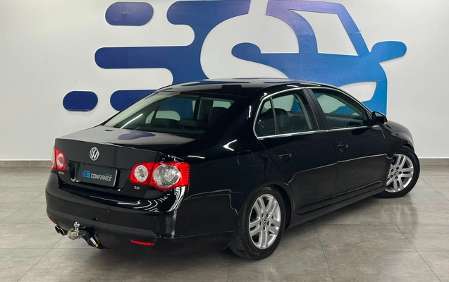 imagem-https://www.socarrao.com.br/sc-vehicle-images-prod/3064379/1785954529530-43a494af-8b94-4ef0-b6ca-5fa8f8fcf17e.jpg
