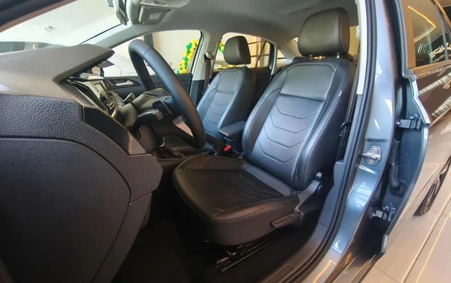 imagem-https://www.socarrao.com.br/sc-vehicle-images-prod/3064540/1787167418026-8275275_12_B_5e78664af2.jpeg