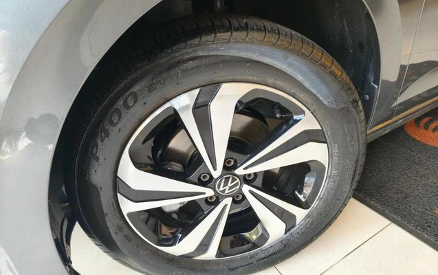 imagem-https://www.socarrao.com.br/sc-vehicle-images-prod/3064540/1787167418034-8275275_17_B_76f967b0af.jpeg