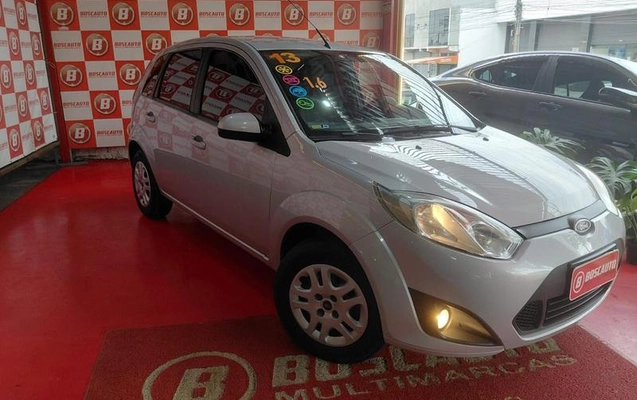 imagem-https://www.socarrao.com.br/sc-vehicle-images-prod/3064571/1785956916523-8294900_9_B_6303a78c09.jpeg