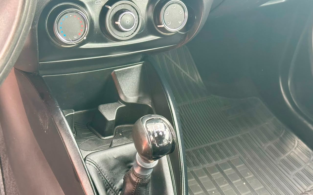 imagem-https://www.socarrao.com.br/sc-vehicle-images-prod/3064924/1785955870661-V2hhdHNBcHAgSW1hZ2UgMjAyNi0wOC0wNSBhdCAxMC4wNC40MC5qcGVn.jpeg