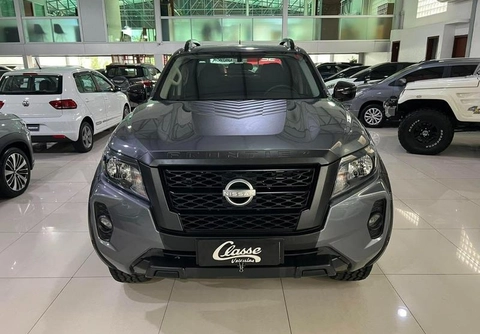 Nissan Frontier 2025 Cinza — foto 1 de 3