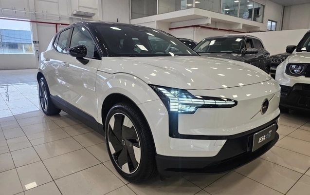 imagem-https://www.socarrao.com.br/sc-vehicle-images-prod/3064979/1789654549584-aN0vw1UbYSEkAZT2aDFxYzxoxfFbyePt.jpg