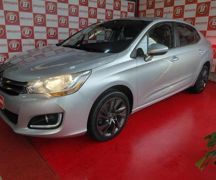 Citroën C4 Lounge 2015 Prata — foto 1 de 3