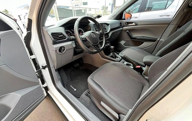 imagem-https://www.socarrao.com.br/sc-vehicle-images-prod/3065309/1788549860941-8352171_6_B_c114d820ee.jpeg