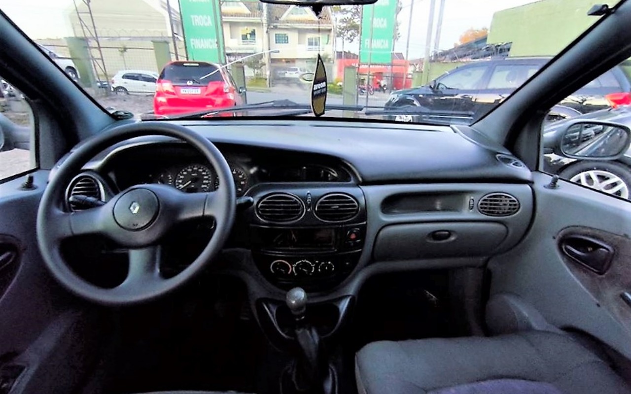 imagem-https://www.socarrao.com.br/sc-vehicle-images-prod/3065549/1785957661761-SU1HXzIwMjYwNjE2XzE3MzUyMyAoQ29weSkuanBn.jpg