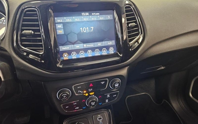imagem-https://www.socarrao.com.br/sc-vehicle-images-prod/3065642/1785957905744-8352269_4_B_d99ad80adc.jpeg