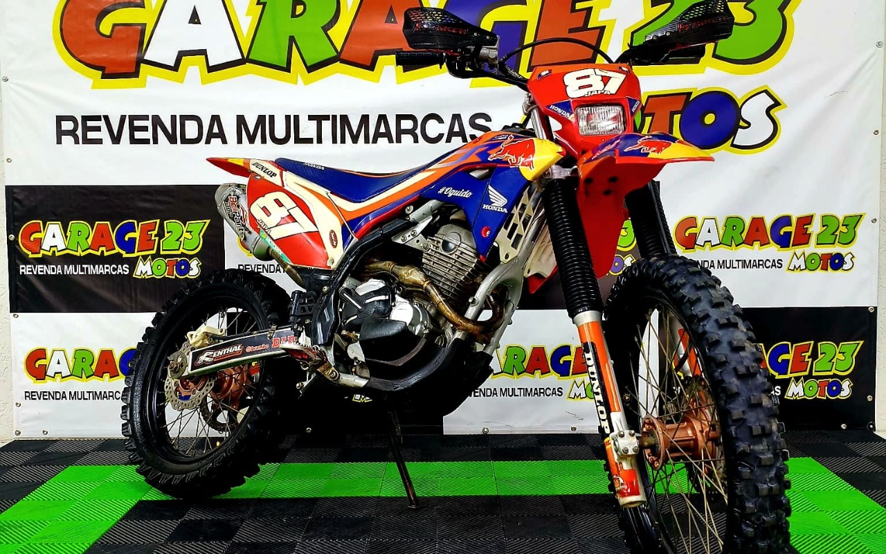 imagem-https://www.socarrao.com.br/sc-vehicle-images-prod/3065774/1785958247696-SU1HLTIwMjYwNjA4LVdBMDA2MygxKS5qcGc.jpg