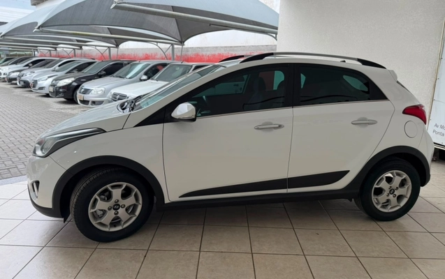 imagem-https://www.socarrao.com.br/sc-vehicle-images-prod/3065874/1785958597320-upSSbLipuqdBDZsgK74fLfxKY6MZNjqj.jpg