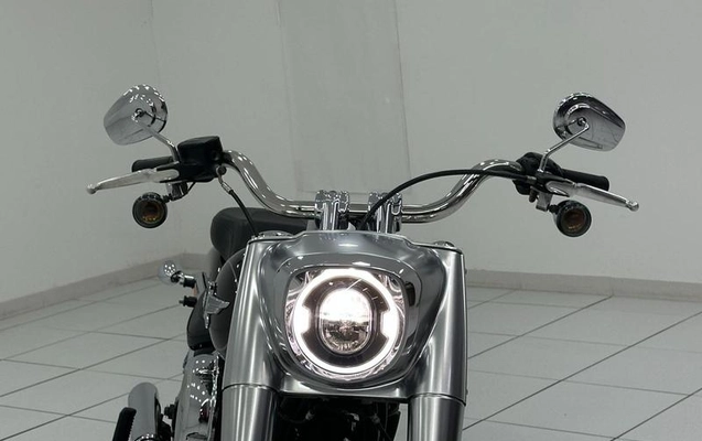 imagem-https://www.socarrao.com.br/sc-vehicle-images-prod/3066118/1785959168385-8352422_5_B_66d3017ce0.jpeg