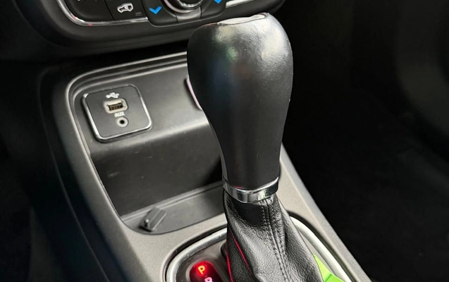 imagem-https://www.socarrao.com.br/sc-vehicle-images-prod/3066129/1789743766538-gb-cda2633.jpeg