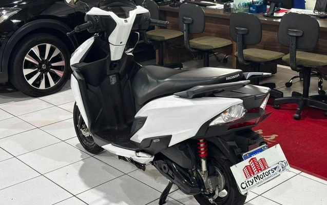 imagem-https://www.socarrao.com.br/sc-vehicle-images-prod/3066450/1787590403283-8352566_0_B_936df6b088.jpeg