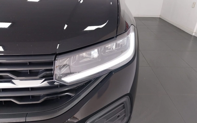 imagem-https://www.socarrao.com.br/sc-vehicle-images-prod/3066584/1786387248363-zx0colmUDMoiJqeQCWMae8FaKxHKdbEE.jpg