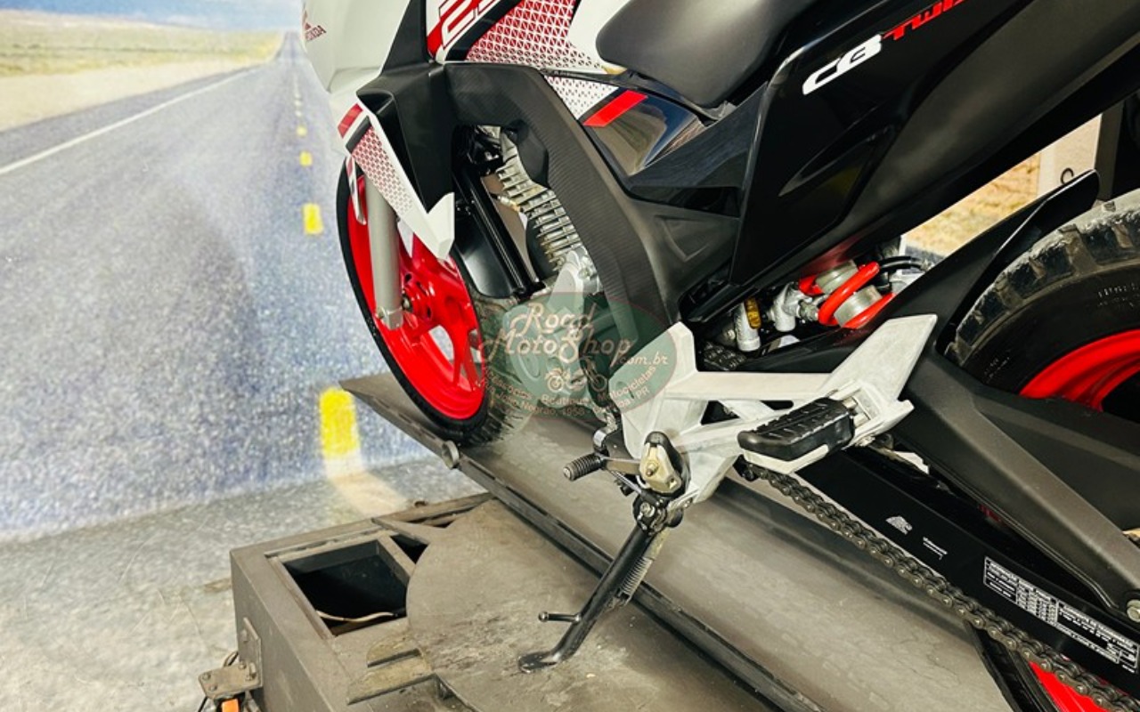 imagem-https://www.socarrao.com.br/sc-vehicle-images-prod/3066826/1785961038514-VFdJU1RFUiAyNTAgQlJBTkNBXzE5LmpwZw.jpg