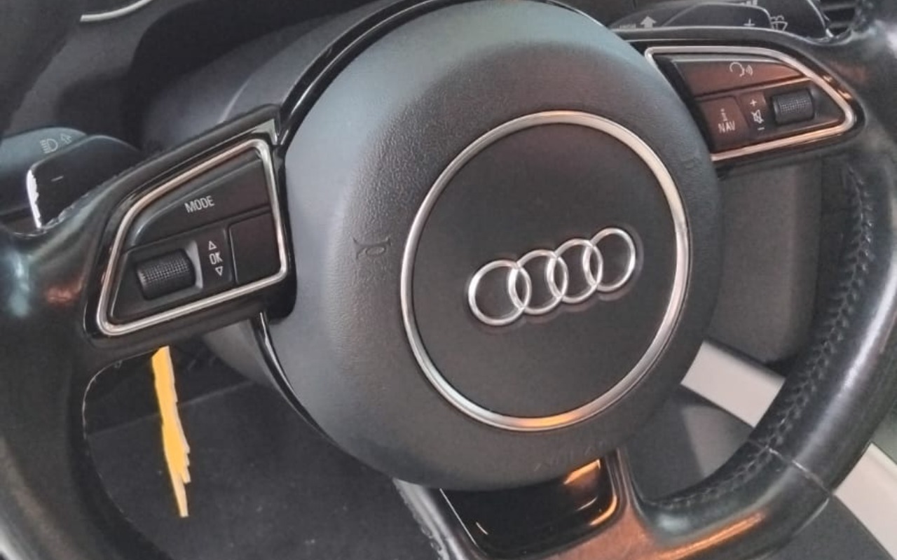 imagem-https://www.socarrao.com.br/sc-vehicle-images-prod/3066974/1787161579710-V2hhdHNBcHAgSW1hZ2UgMjAyNi0wOC0xOSBhdCAxNC4yNy4zMSAoMykuanBlZw.jpeg