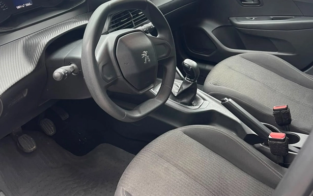 imagem-https://www.socarrao.com.br/sc-vehicle-images-prod/3067514/1785963050768-V2hhdHNBcHAgSW1hZ2UgMjAyNi0wOC0wNSBhdCAxNi4zMC41OS5qcGVn.jpeg