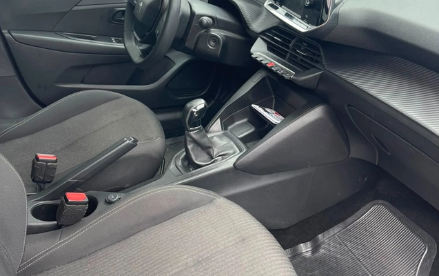 imagem-https://www.socarrao.com.br/sc-vehicle-images-prod/3067514/1785963050835-V2hhdHNBcHAgSW1hZ2UgMjAyNi0wOC0wNSBhdCAxNi4zMC41OCAoMikuanBlZw.jpeg
