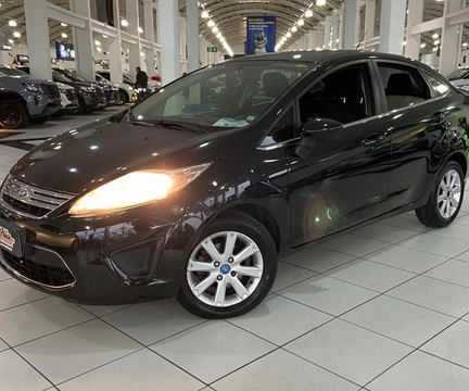Ford Fiesta 2011 Preto — foto 1 de 3