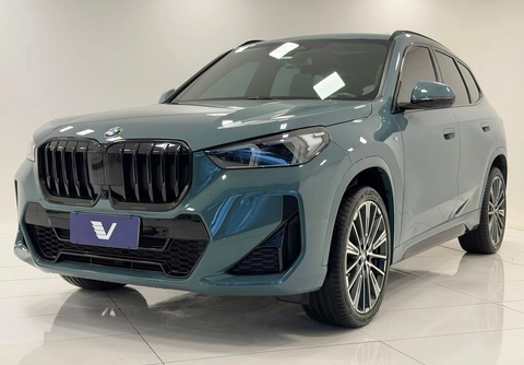 Bmw X1 2026 Verde — foto 1 de 3