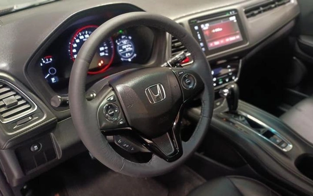 imagem-https://www.socarrao.com.br/sc-vehicle-images-prod/3068660/1786115102051-8090778_16_B_367f82991b.jpeg