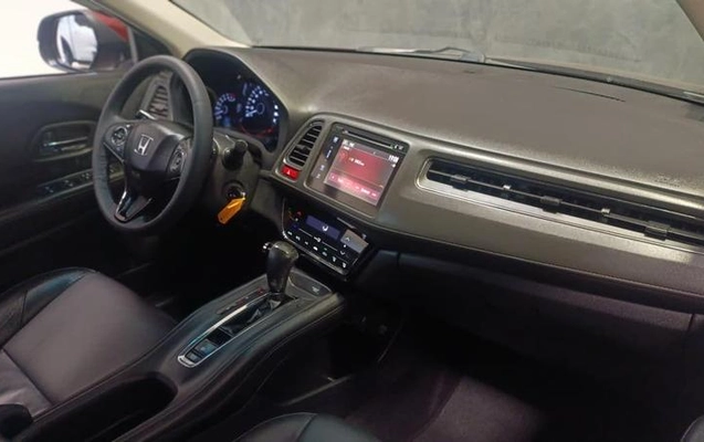 imagem-https://www.socarrao.com.br/sc-vehicle-images-prod/3068660/1786115102092-8090778_14_B_869d74b236.jpeg
