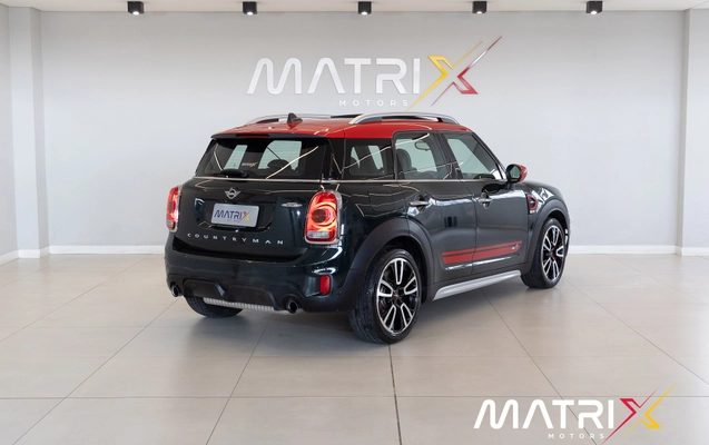 imagem-https://www.socarrao.com.br/sc-vehicle-images-prod/3070790/1785972095832-003_583497-c84a9d3675caa497a5ec049355f747e7.jpg
